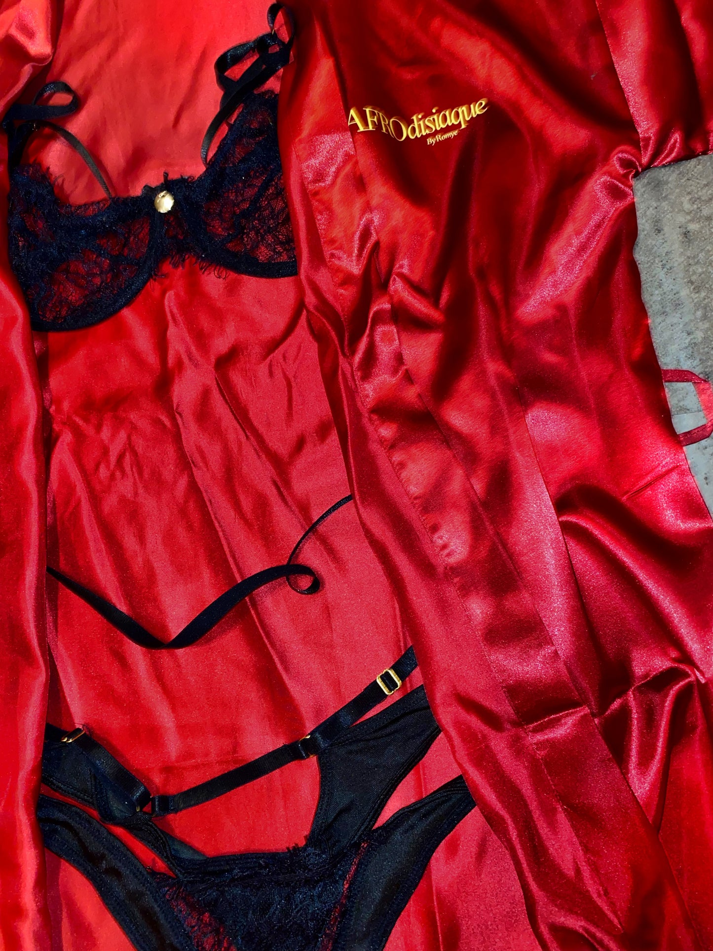 The AFROdisiaque Robe